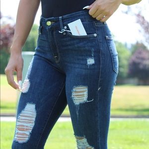 Good American Destroyed Skinny Jeans
